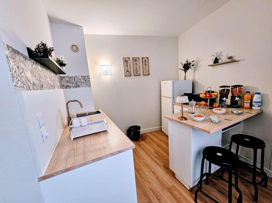 Ferienwohnung Oasis Parfumee 4 Couchages Au Coeur De Grasse Wifi Exterior foto