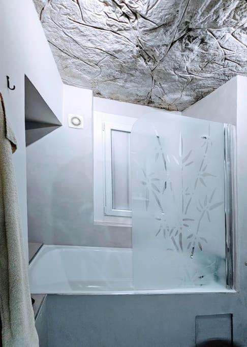 Ferienwohnung Oasis Parfumee 4 Couchages Au Coeur De Grasse Wifi Exterior foto